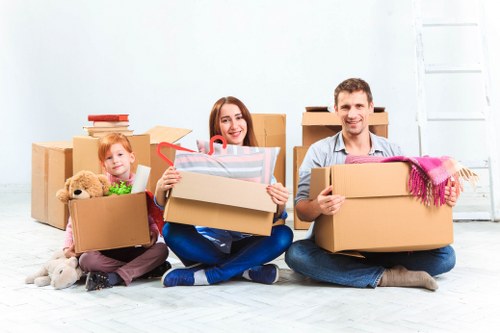 Man with van pricing explanation for Bethnal Green move planning