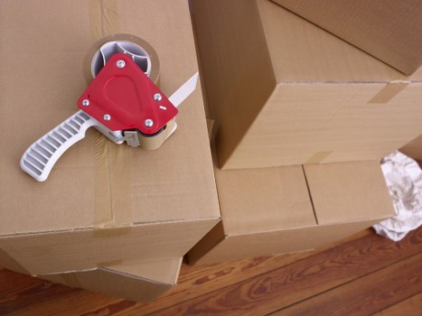 Removal truck hire for residential and commercial customers in Bethnalgreen